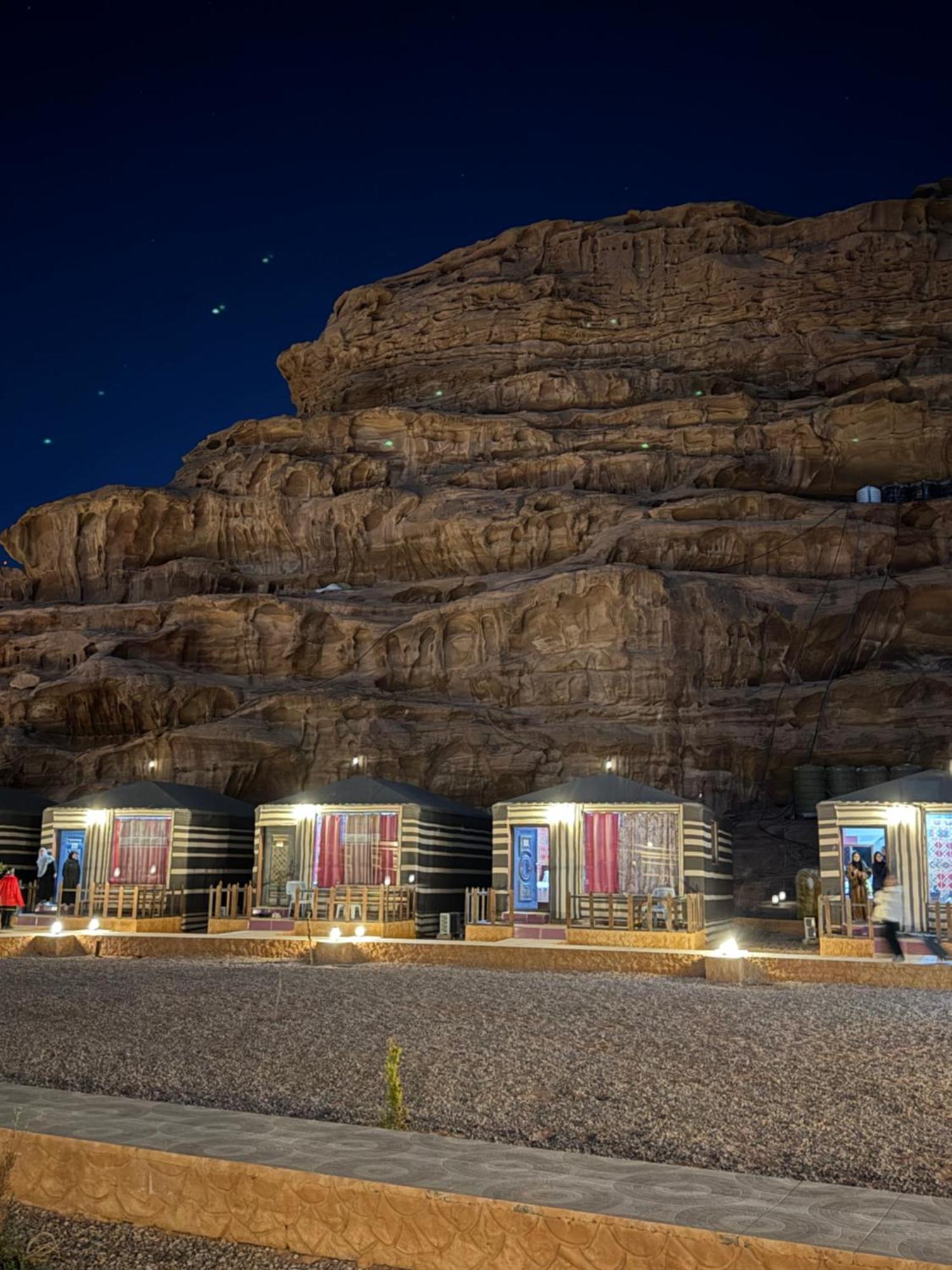 Faisal Wadi Rum Camp Hotel Kültér fotó